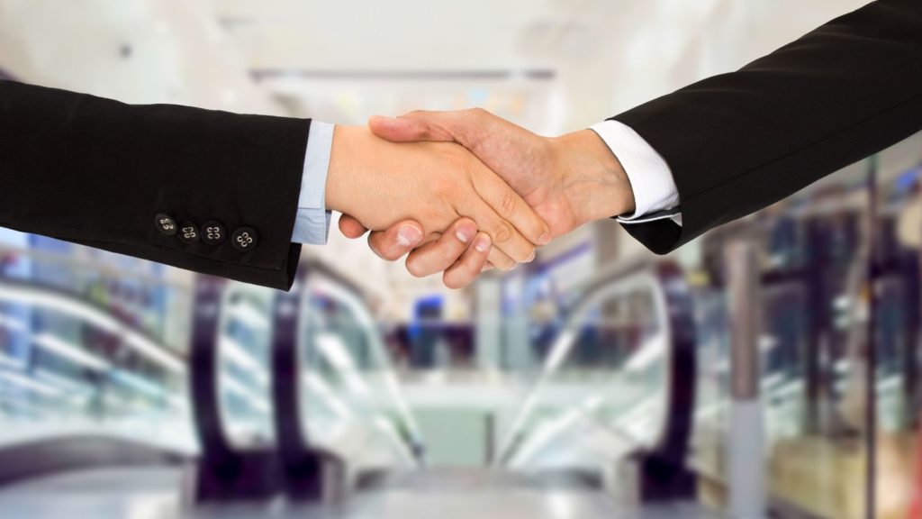 employé commercial